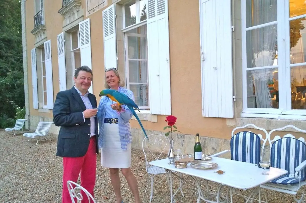 Chateau De La Barre Conflans-sur-Anille Holiday home